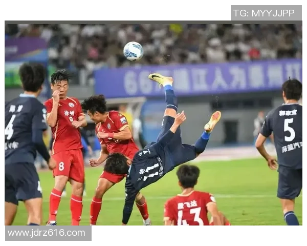 深入探讨足球世界的魅力与挑战访谈足球背后的故事与人物