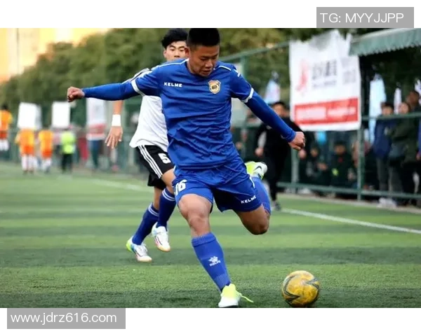 笼式足球标准解析与实践指南助力青少年足球发展与普及 笼式足球标准解析与实践指南助力青少年足球发展与普及